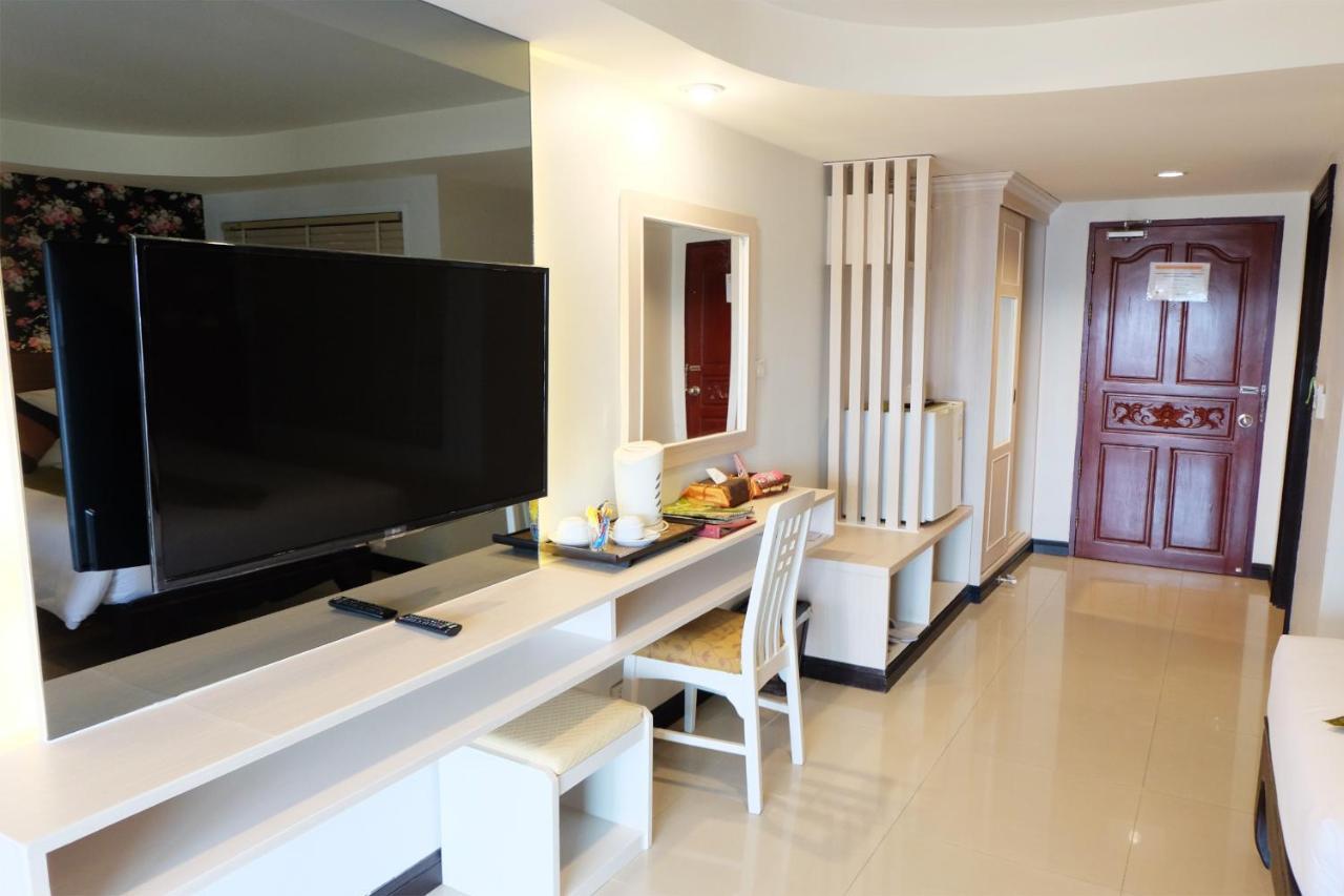 Grand Hill Resort And Spa Nakhon Sawan Exterior foto