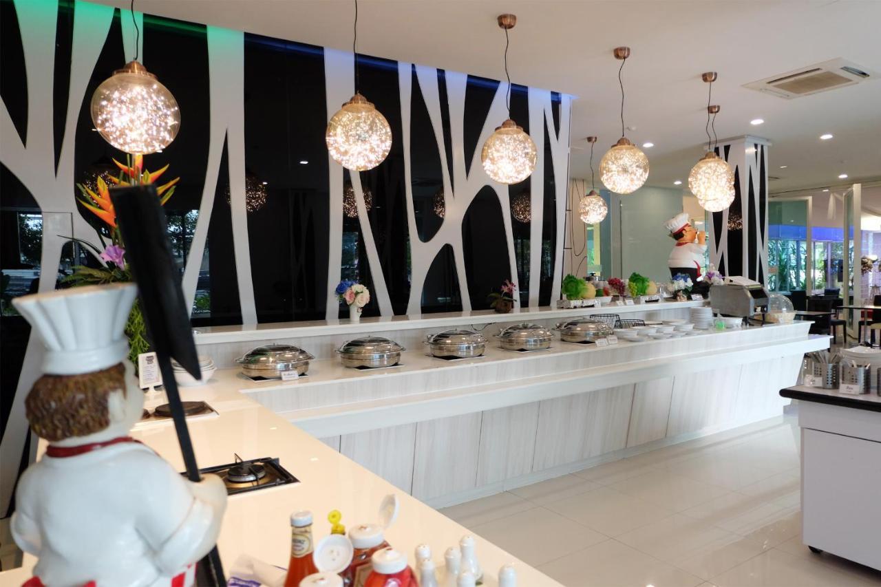 Grand Hill Resort And Spa Nakhon Sawan Exterior foto